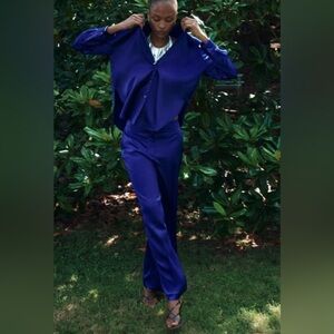 NWT Pant and Blouse Blue Women's set